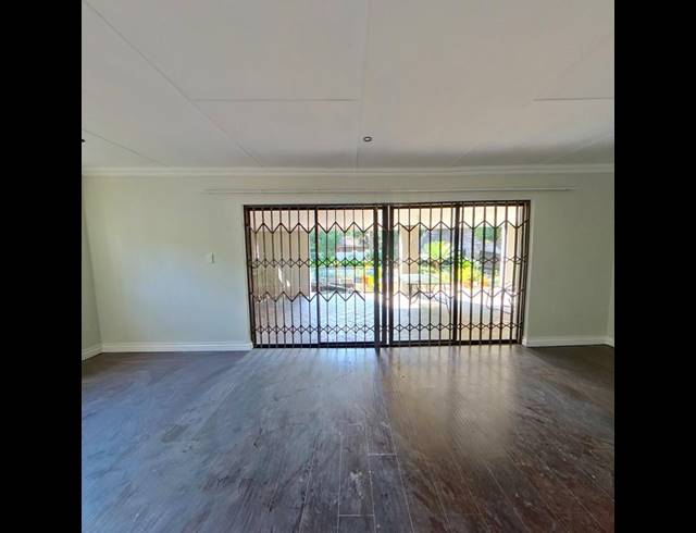 4 BEDROOM HOUSE FOR SALE IN GARSFONTEIN